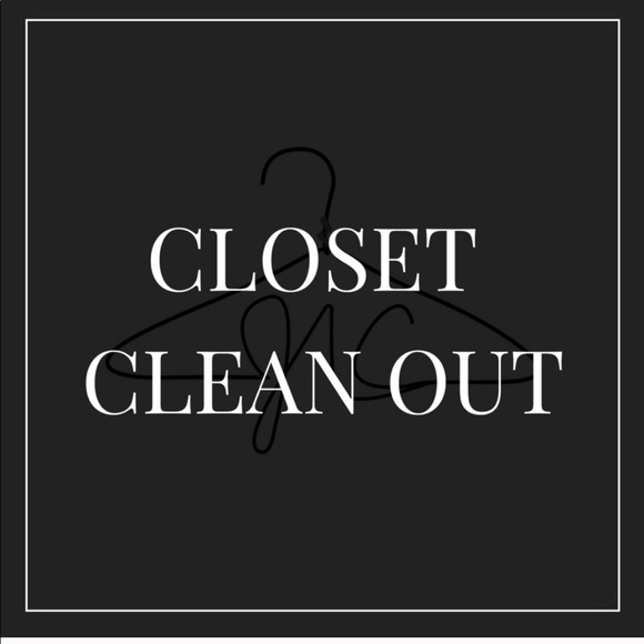 Clean out!! - Picture 1 of 1